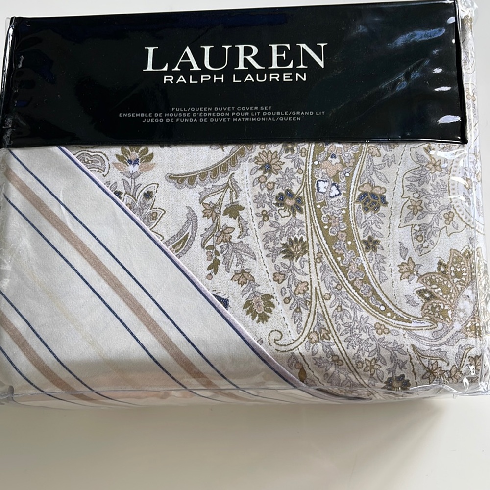 New Ralph Lauren Estella Paisley Full Queen Duvet Set. $385.